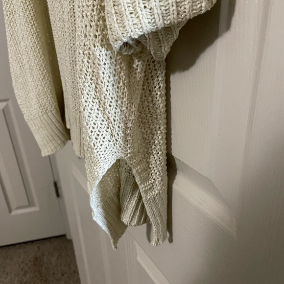 Oatmeal Top - Picture 6 of 7